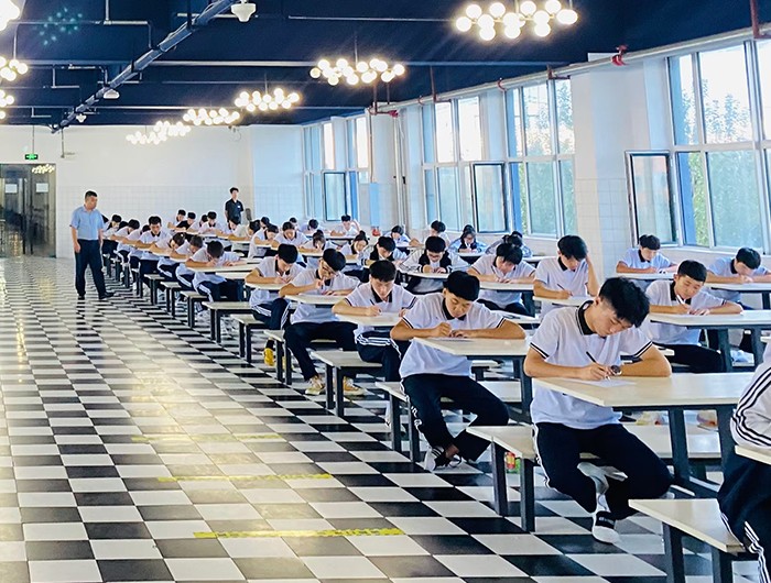 学生会纳新考试